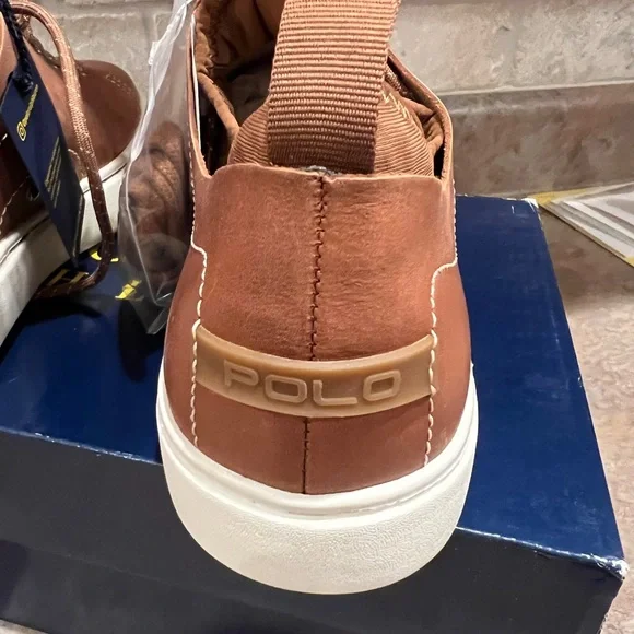 Polo brown leather shoes. - Picture 3 of 3